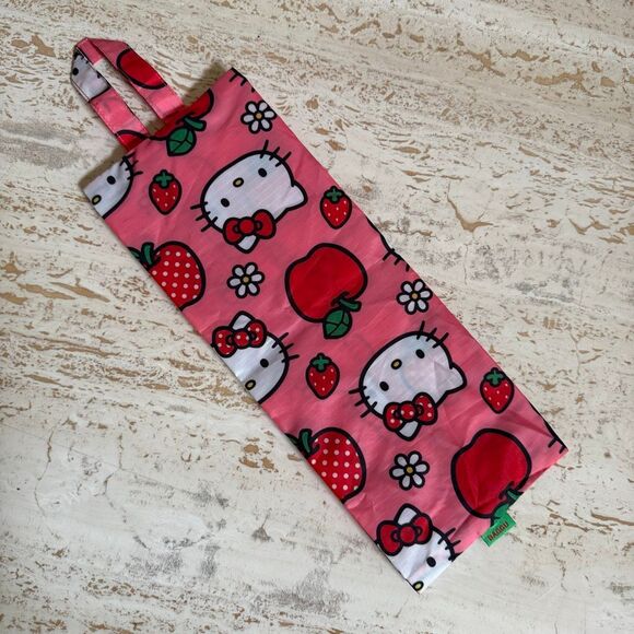 Hello kitty x Baggu 3D zip set - Picture 6 of 13